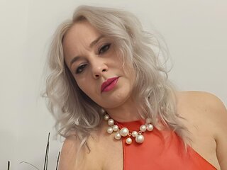 Pussy EmilyLoowe