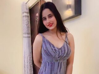Shows JasleenKaur